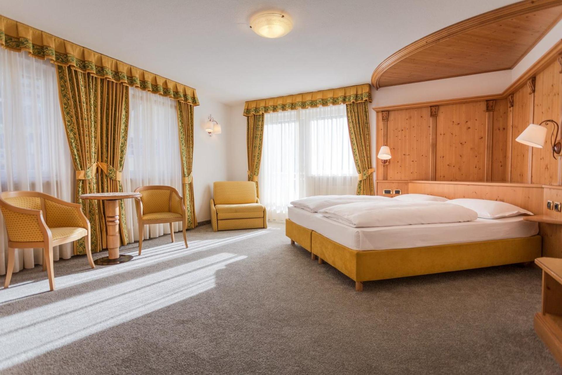 Hotel Maria Ортізеї Екстер'єр фото